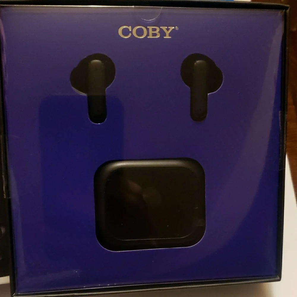 COBY Black True Wireless Earbuds with Touchscreen Case
